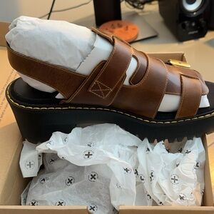 Dr Martens Ariel Sandal